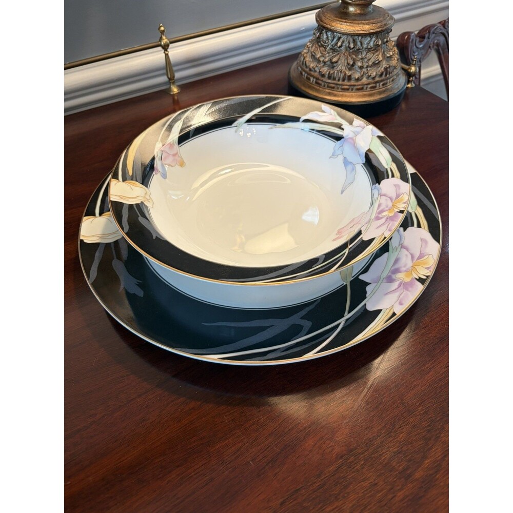 Mikasa Charisma Black  Fine China 12" Chop Serving Platter & 9.25" Serving Bowl